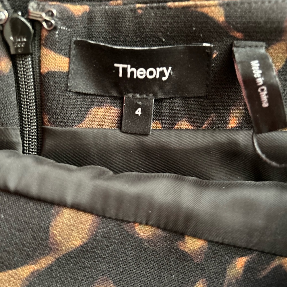 NWT Theory Tortoiseshell Pencil Skirt Size 4 - Picture 7 of 9